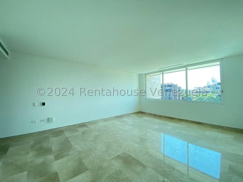 Apartamento (1 Nivel) en Venta en Los Chorros, Distrito Metropolitano - 41