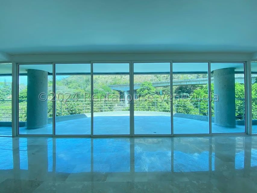 Apartamento (1 Nivel) en Venta en Los Chorros, Distrito Metropolitano - 10