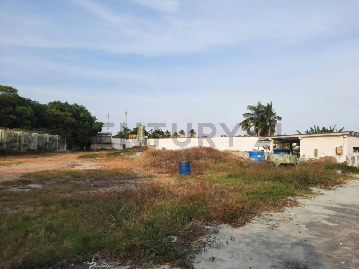Venta de terreno - 8