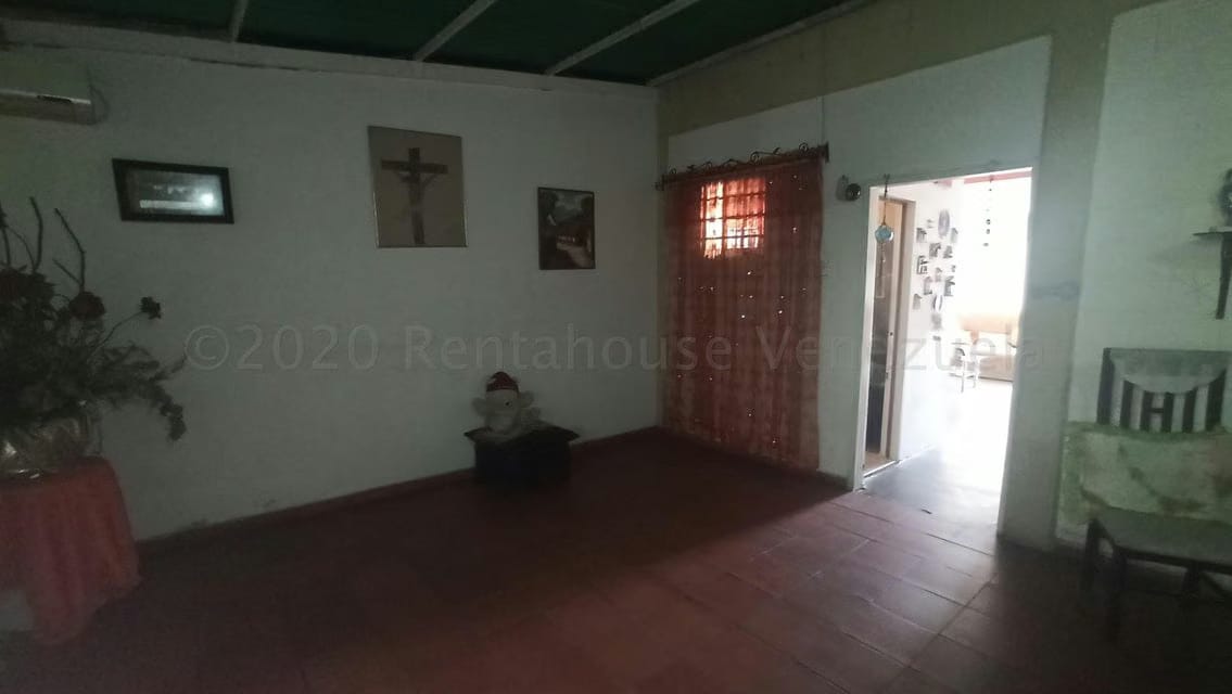 Casa (Duplex) en Venta en Intercomunal Turmero Maracay, Aragua - 2