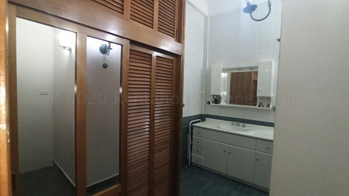 Casa (Duplex) en Venta en Intercomunal Turmero Maracay, Aragua - 33