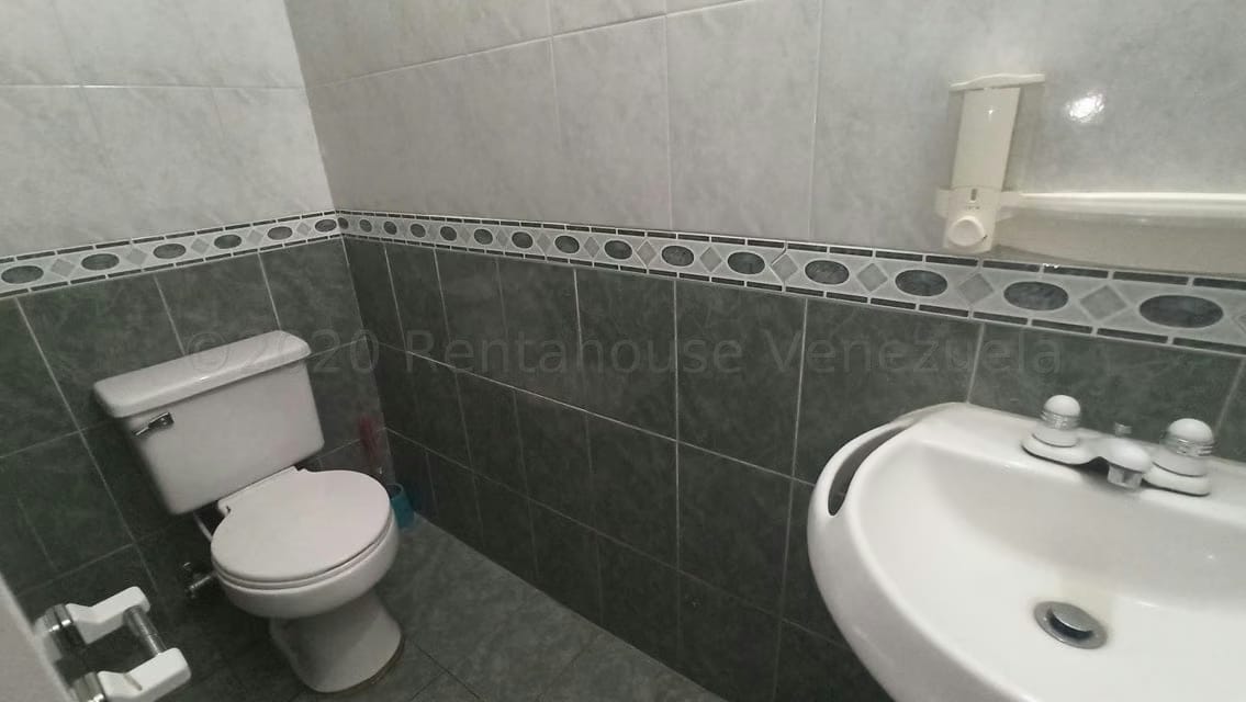 Casa (Duplex) en Venta en Intercomunal Turmero Maracay, Aragua - 44