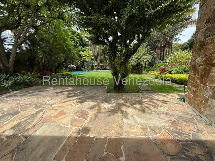 Casa (Multipes Niveles) en Venta en Los Chorros, Distrito Metropolitano - 23