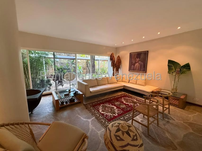 Casa (Multipes Niveles) en Venta en Los Chorros, Distrito Metropolitano - 73