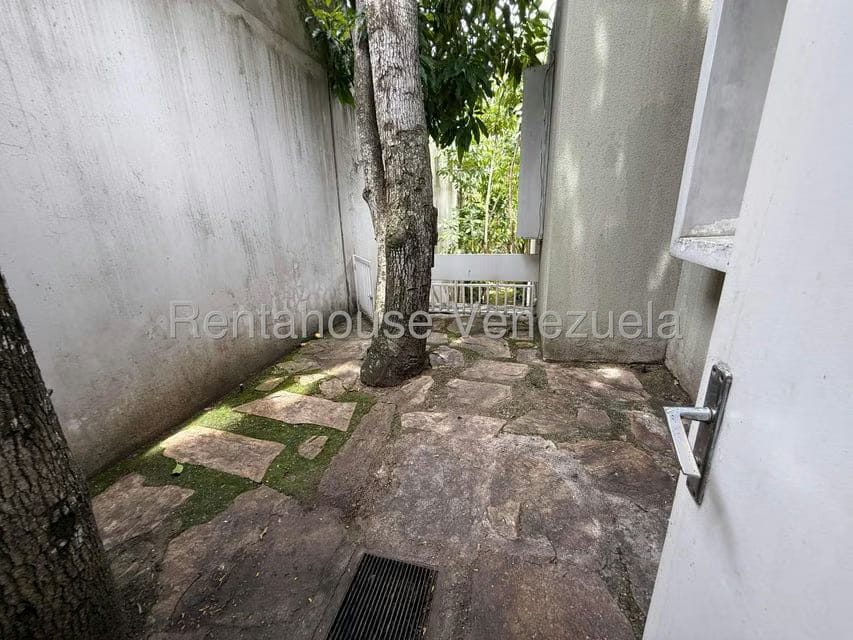 Casa (Multipes Niveles) en Venta en Los Chorros, Distrito Metropolitano - 81
