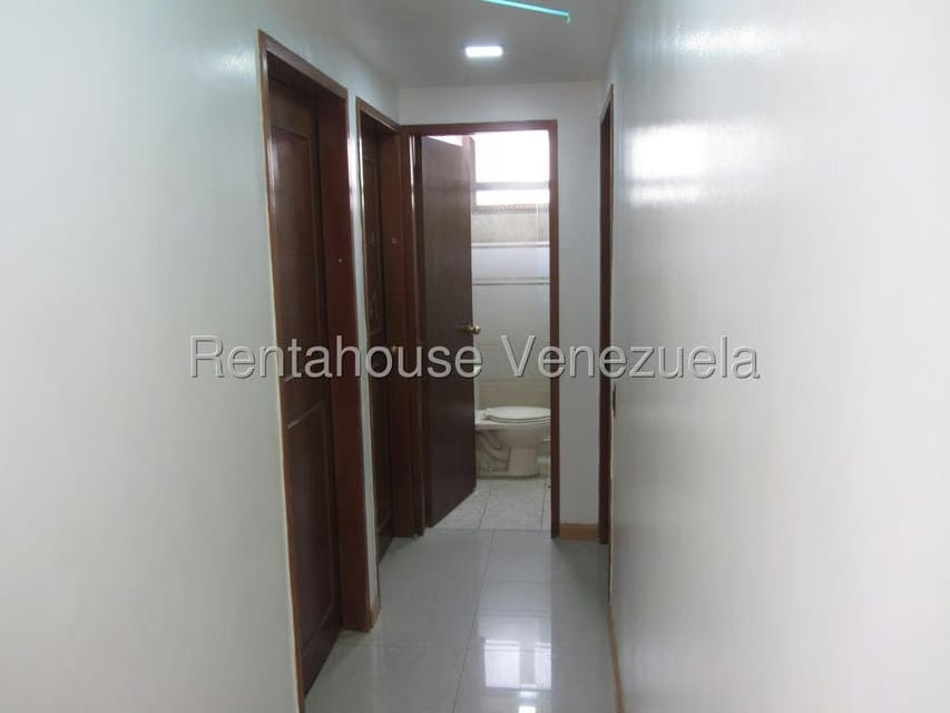 Apartamento (1 Nivel) en Venta en Colinas de La California, Distrito Metropolitano - 9