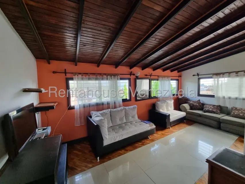 Casa (Multipes Niveles) en Venta en Parroquia Milla, Merida - 14
