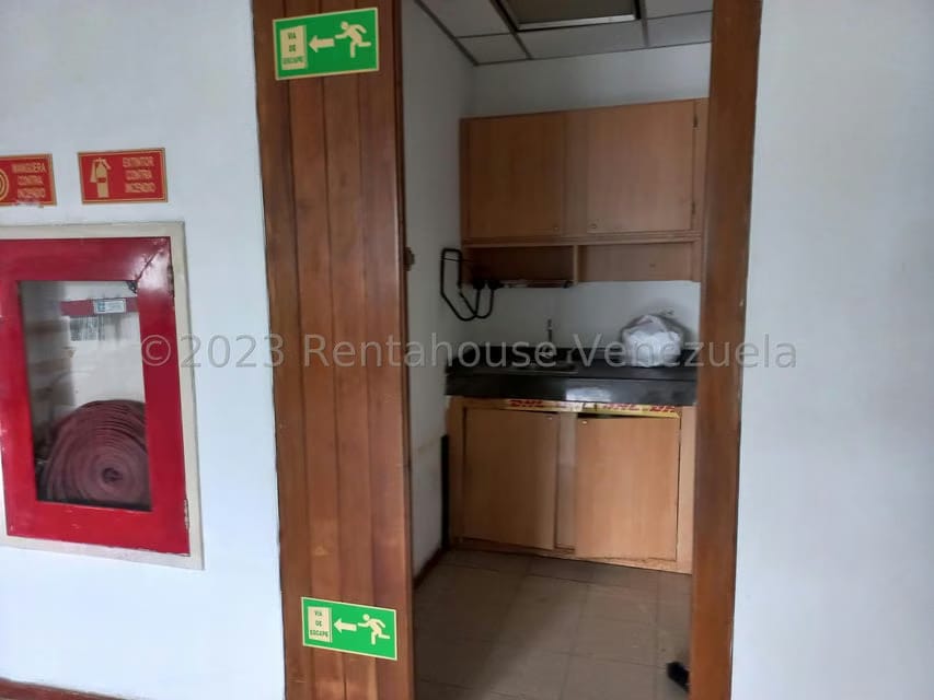 Comercial (Oficina) en Alquiler en Macaracuay, Distrito Metropolitano - 34