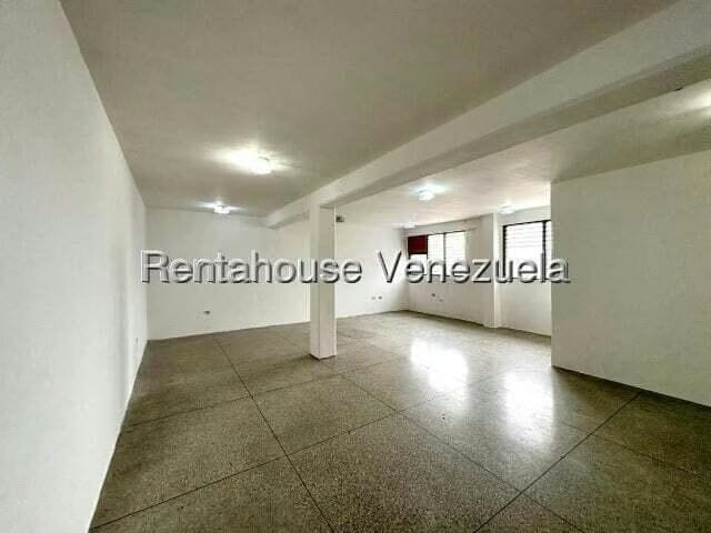 Comercial (Local Comercial) en Alquiler en Centro, Lara - 2