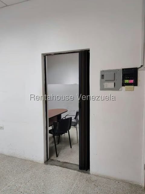Comercial (Oficina) en Venta en Centro, Lara - 14