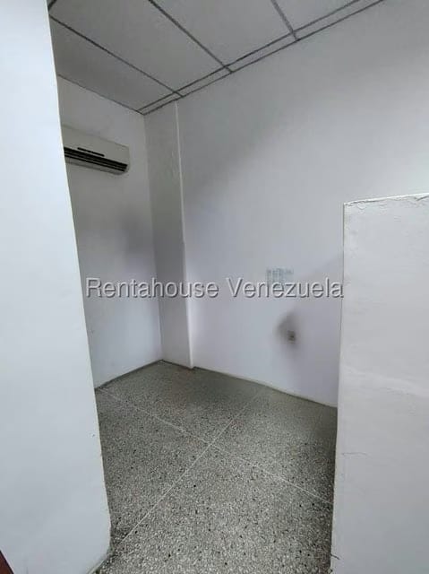 Comercial (Oficina) en Venta en Centro, Lara - 5