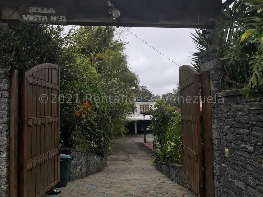 Casa (Multipes Niveles) en Venta en La Suiza, Miranda - 2