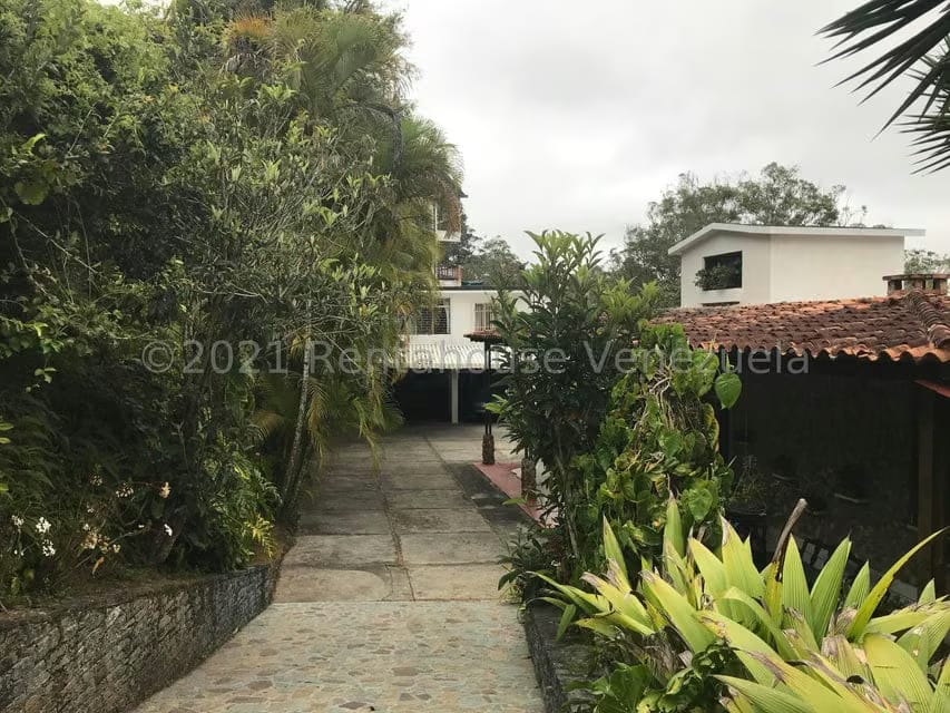 Casa (Multipes Niveles) en Venta en La Suiza, Miranda - 3