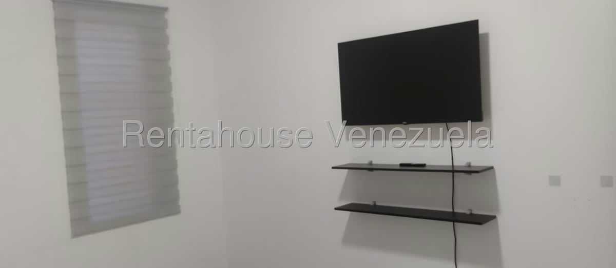 Townhouse (Duplex) en Alquiler en Campo Claro, Zulia - 13