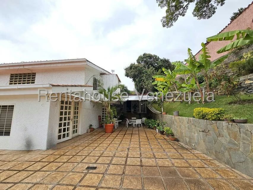 Casa (Multipes Niveles) en Venta en Cumbres de Curumo, Distrito Metropolitano - 35