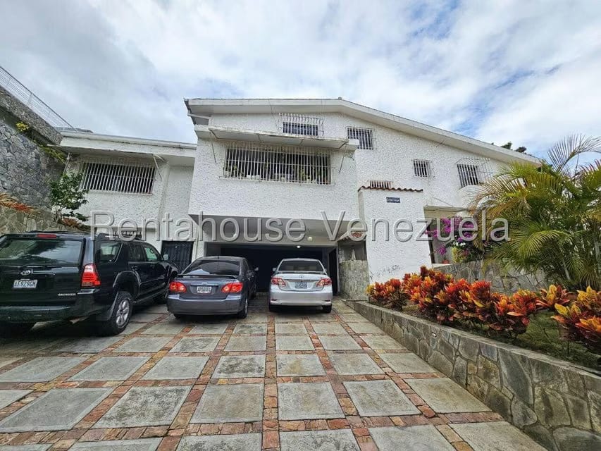 Casa (Multipes Niveles) en Venta en Cumbres de Curumo, Distrito Metropolitano - 5