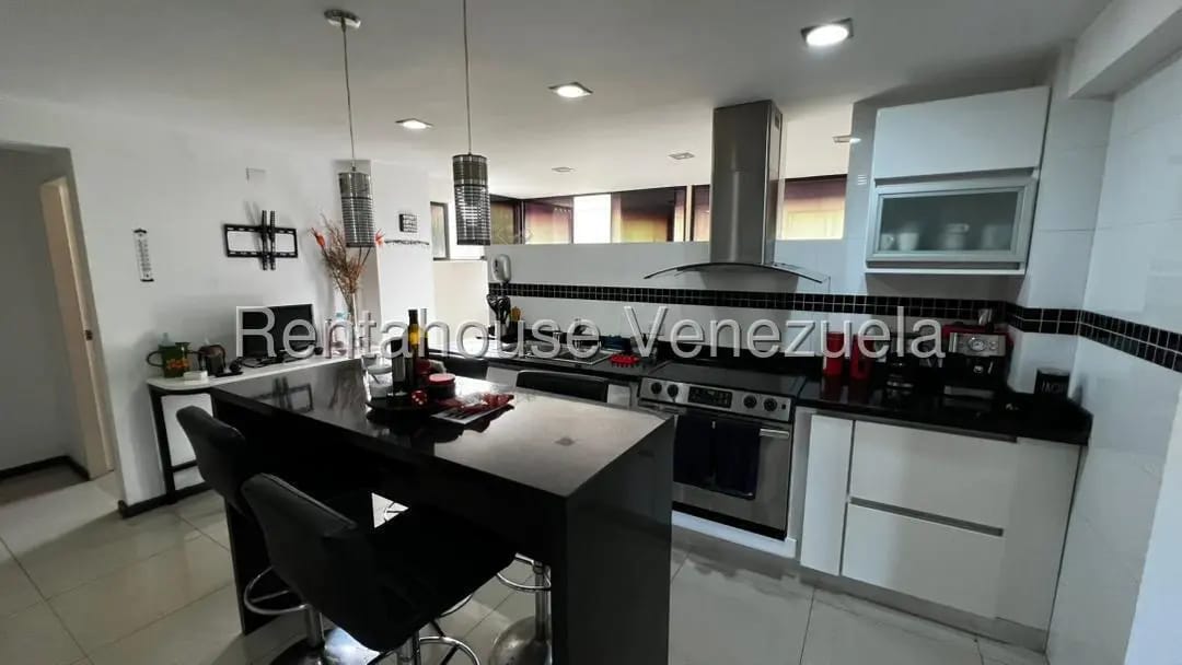 Apartamento (1 Nivel) en Venta en Cumbres de Curumo, Distrito Metropolitano - 13