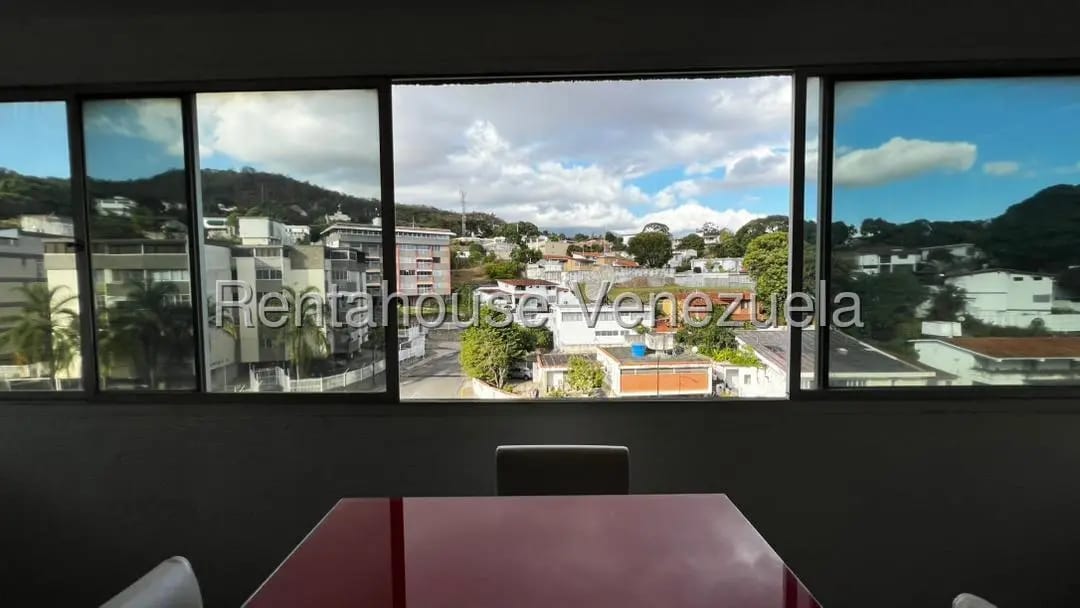 Apartamento (1 Nivel) en Venta en Cumbres de Curumo, Distrito Metropolitano - 22