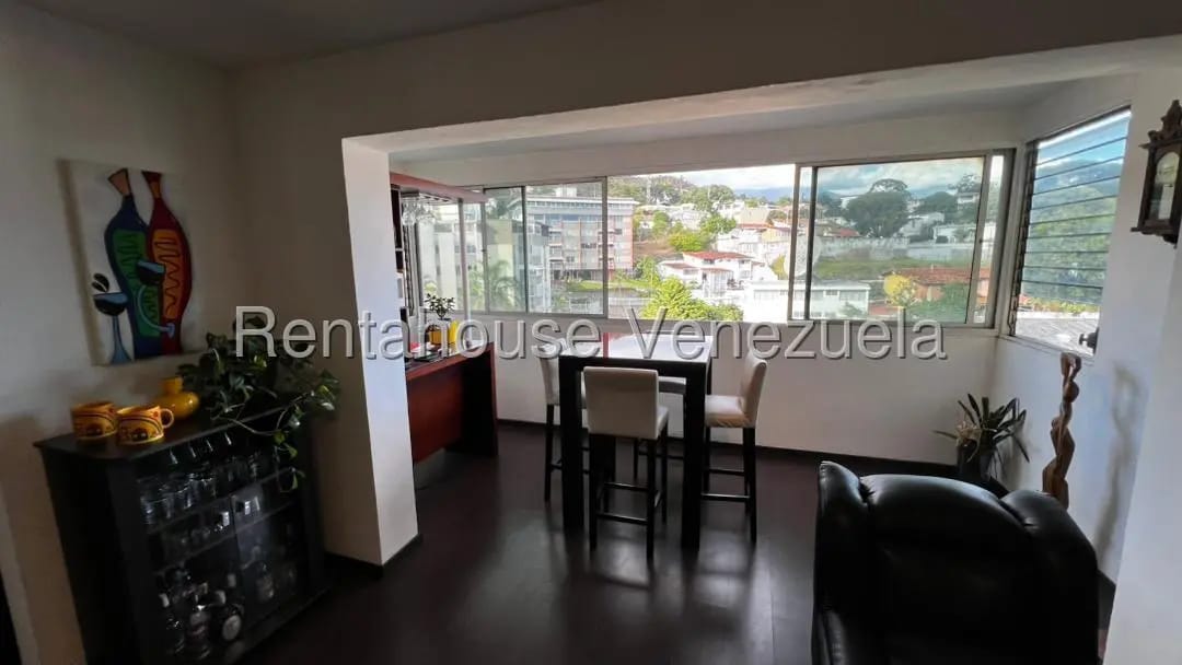 Apartamento (1 Nivel) en Venta en Cumbres de Curumo, Distrito Metropolitano - 7