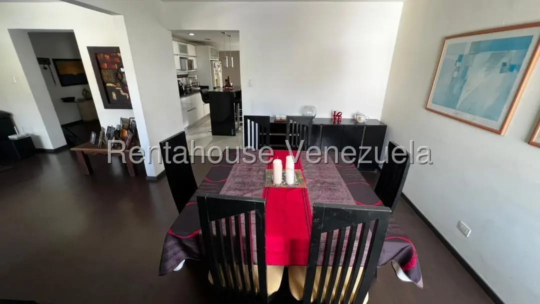 Apartamento (1 Nivel) en Venta en Cumbres de Curumo, Distrito Metropolitano - 8