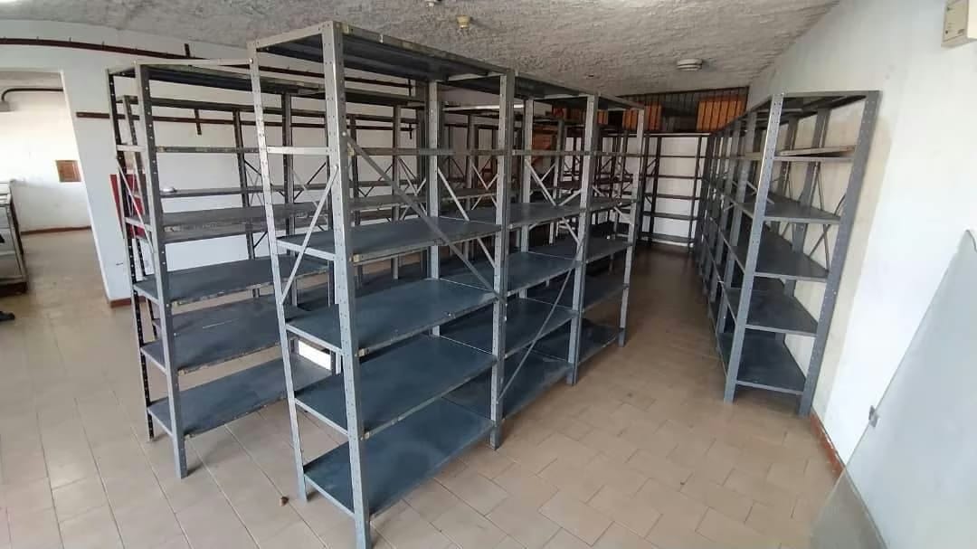 Comercial (Local Comercial) en Alquiler en La Isabelica, Carabobo - 5