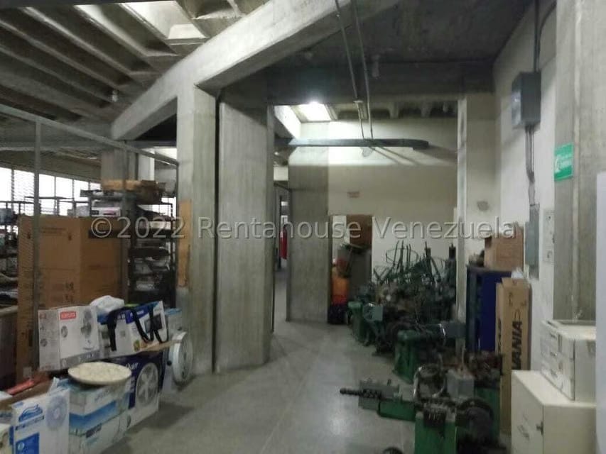 Comercial (Local Comercial) en Venta en Parroquia La Candelaria, Distrito Metropolitano - 13