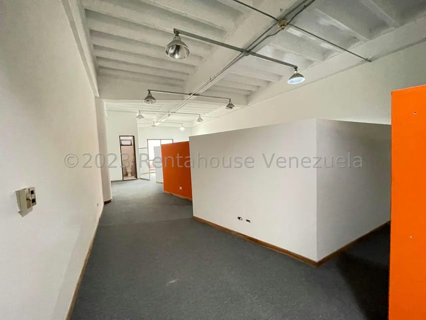 Comercial (Oficina) en Alquiler en Manzanares, Distrito Metropolitano - 3