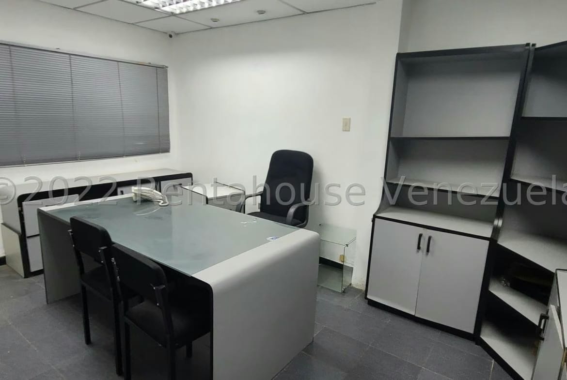 CASA EN VENTA-SELENE MARIN NOBREGA- MLS#23-716 - 3