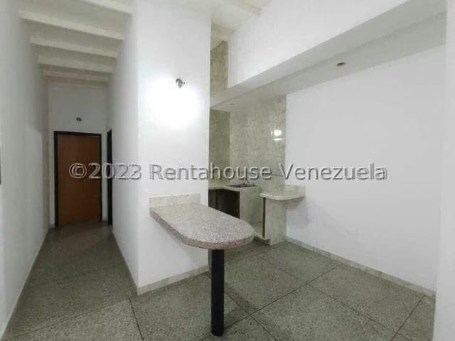 Apartamento (1 Nivel) en Alquiler en La Cooperativa, Aragua - 5