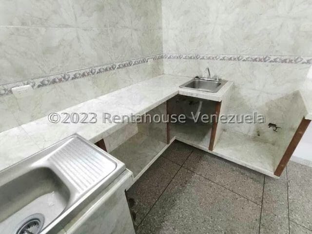 Apartamento (1 Nivel) en Alquiler en La Cooperativa, Aragua - 9