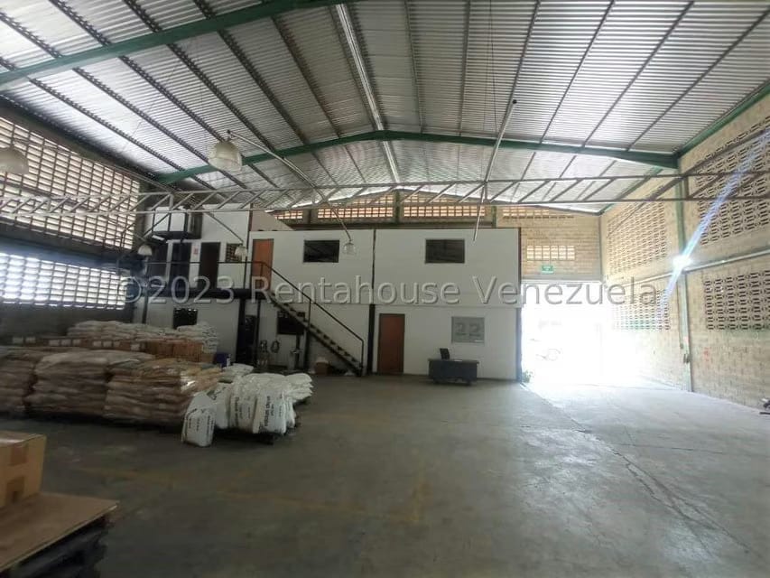 Comercial (Galpon - Deposito) en Venta en Flor Amarillo, Carabobo - 17