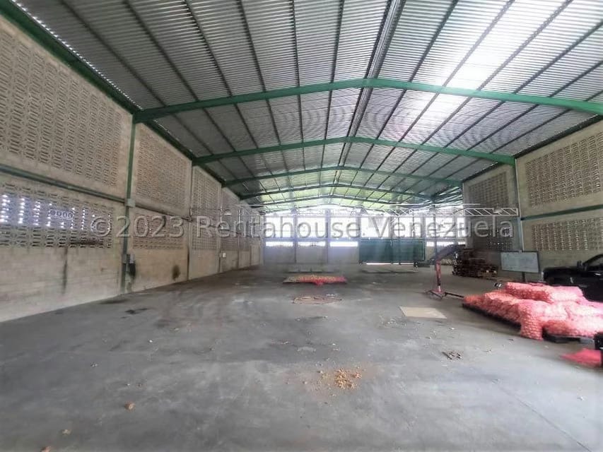 Comercial (Galpon - Deposito) en Venta en Flor Amarillo, Carabobo - 33