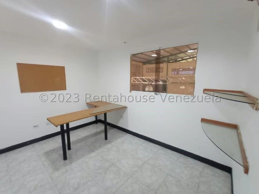 Comercial (Galpon - Deposito) en Venta en Flor Amarillo, Carabobo - 37
