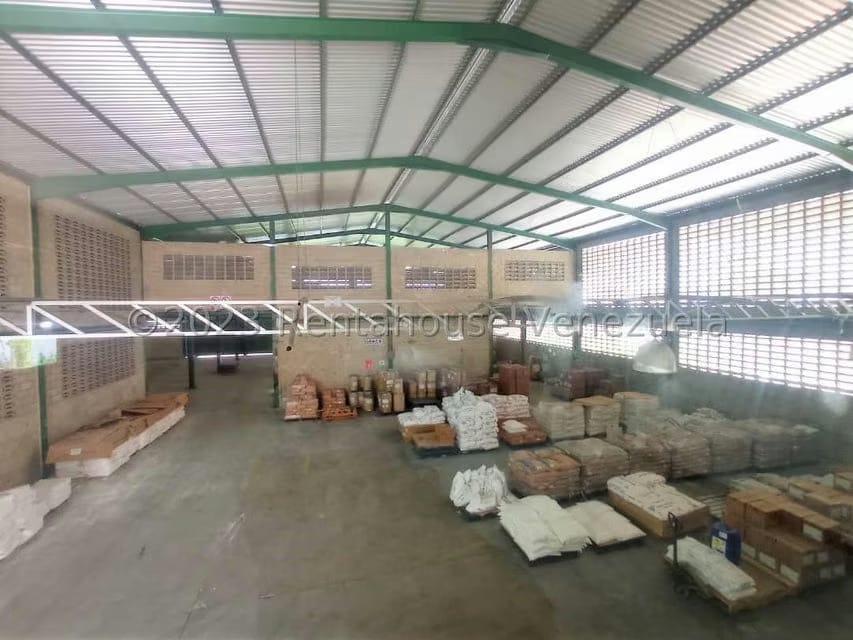 Comercial (Galpon - Deposito) en Venta en Flor Amarillo, Carabobo - 40