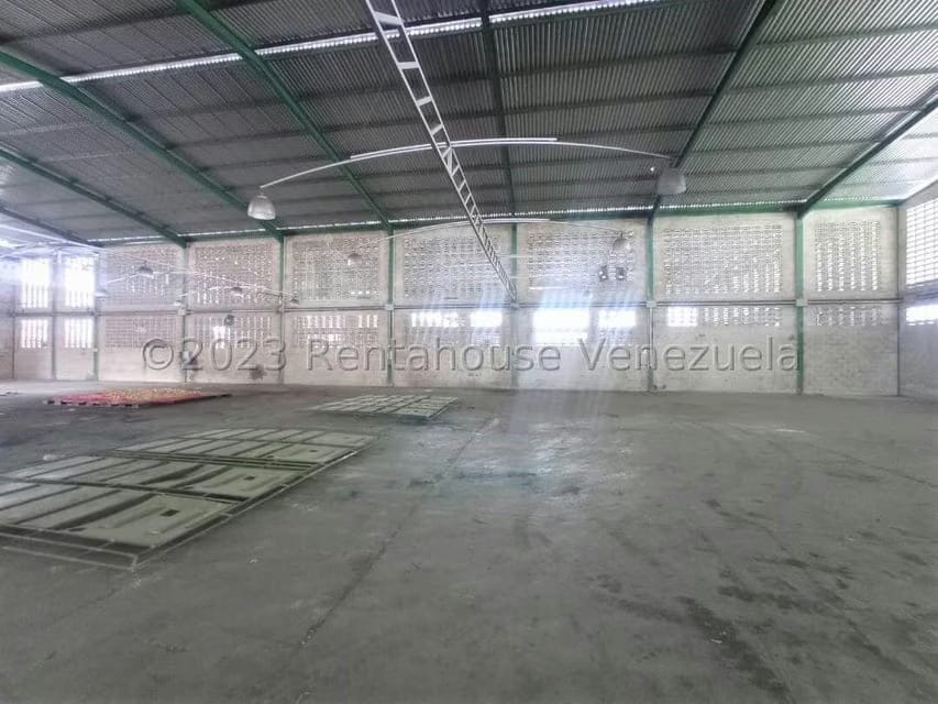 Comercial (Galpon - Deposito) en Venta en Flor Amarillo, Carabobo - 5