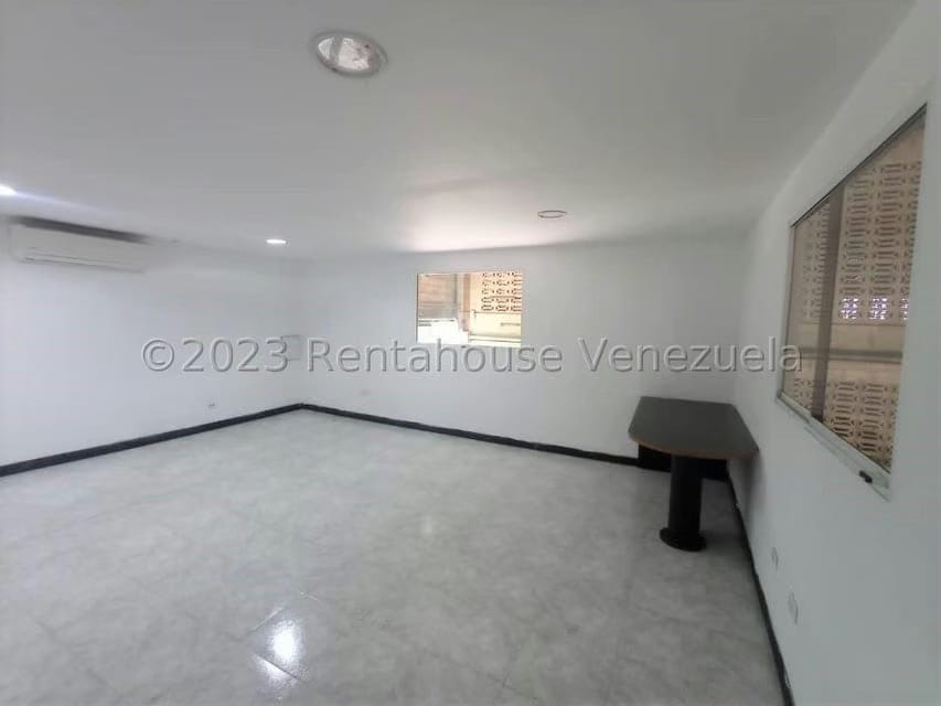 Comercial (Galpon - Deposito) en Venta en Flor Amarillo, Carabobo - 45