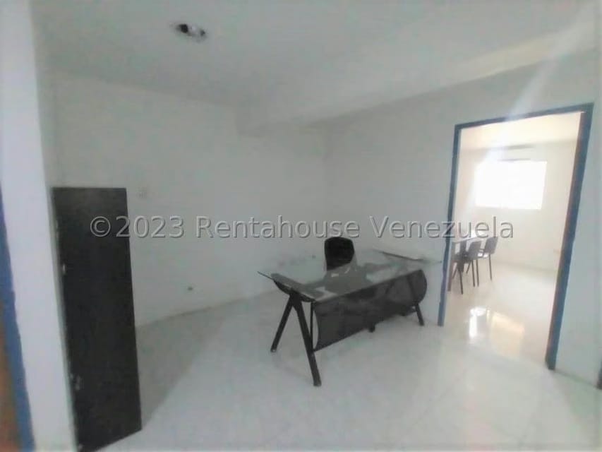 Comercial (Galpon - Deposito) en Venta en Flor Amarillo, Carabobo - 46