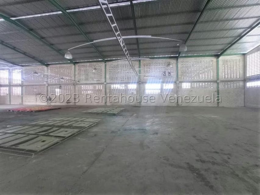 Comercial (Galpon - Deposito) en Venta en Flor Amarillo, Carabobo - 6