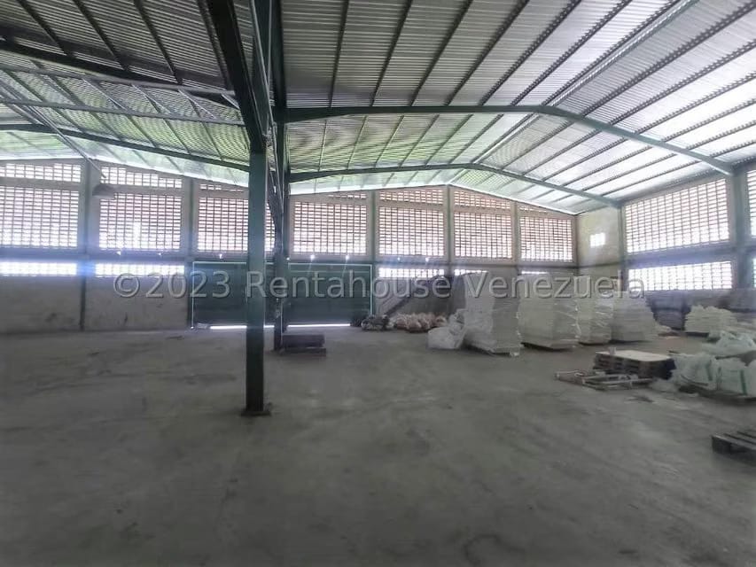 Comercial (Galpon - Deposito) en Venta en Flor Amarillo, Carabobo - 9