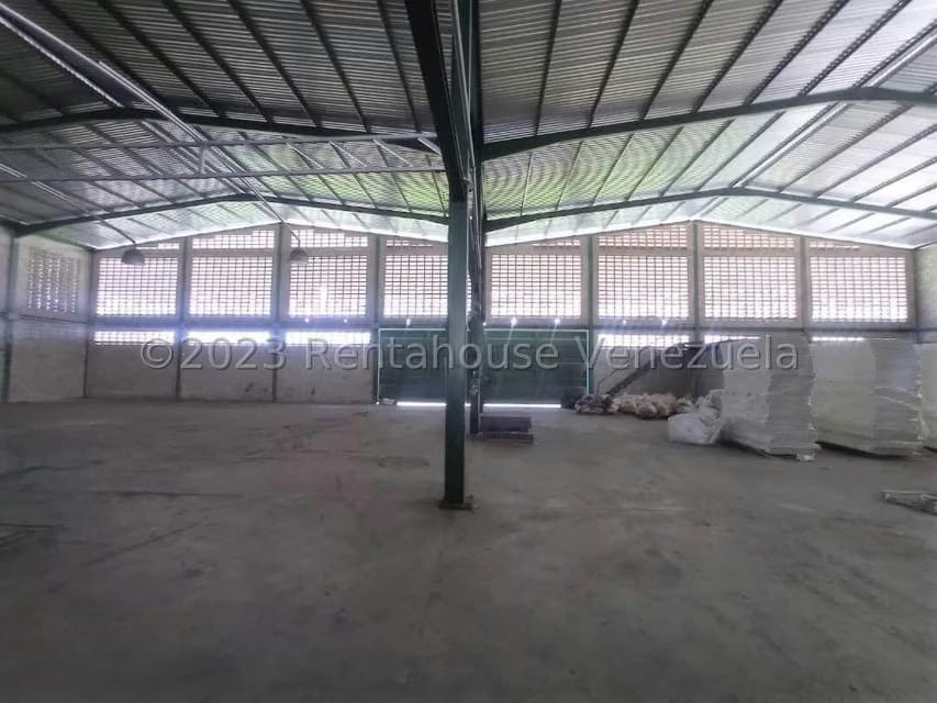 Comercial (Galpon - Deposito) en Venta en Flor Amarillo, Carabobo - 10