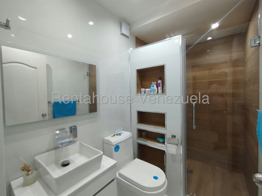 Casa (1 Nivel) en Venta en Paso Real, Miranda - 10