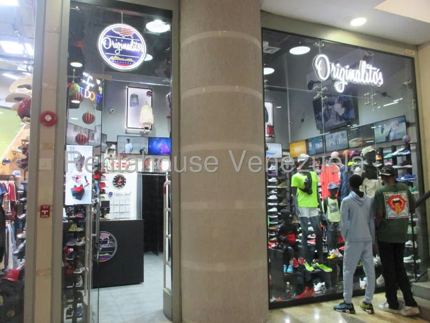 Negocios y Empresas (Comercio) en Venta en Parroquia La Candelaria, Distrito Metropolitano - 2