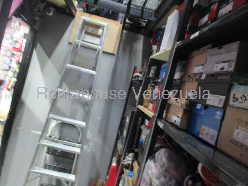 Negocios y Empresas (Comercio) en Venta en Parroquia La Candelaria, Distrito Metropolitano - 13