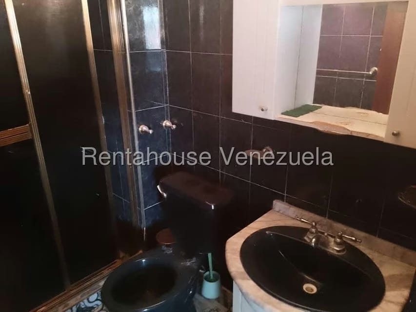 Apartamento (Multiples Niveles) en Venta en Zona Este, Lara - 13