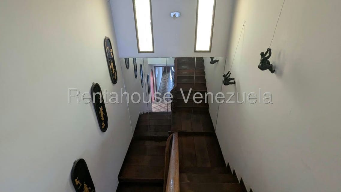 Casa (Multipes Niveles) en Venta en Los Naranjos del Cafetal, Distrito Metropolitano - 17