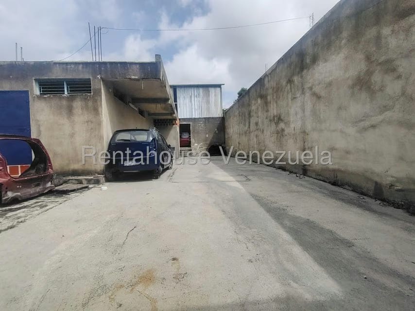 Comercial (Local Comercial) en Venta en La Piedad Norte, Lara - 21