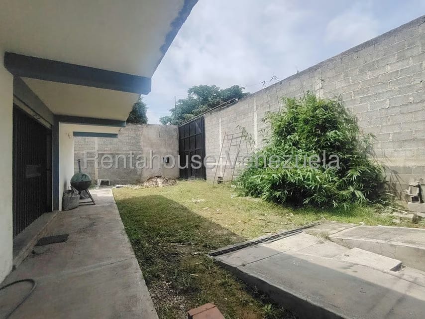 Comercial (Local Comercial) en Venta en La Piedad Norte, Lara - 8