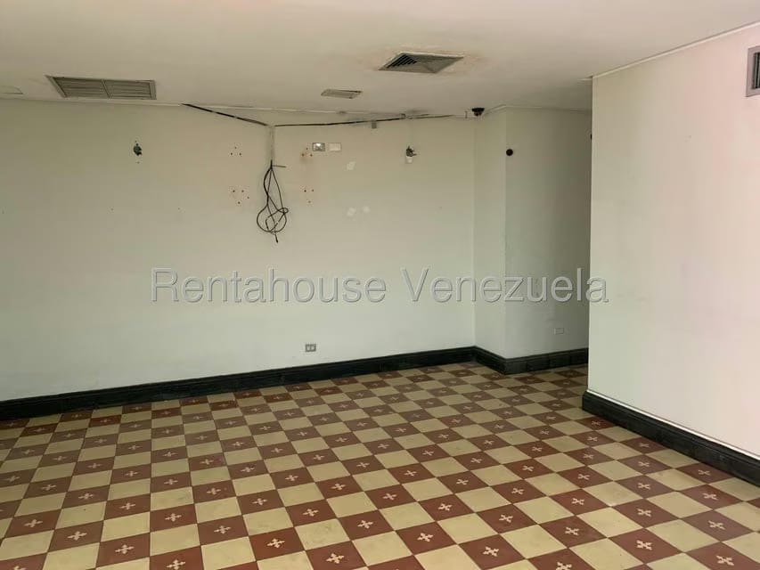 Comercial (Local Comercial) en Venta en La Castellana, Distrito Metropolitano - 4