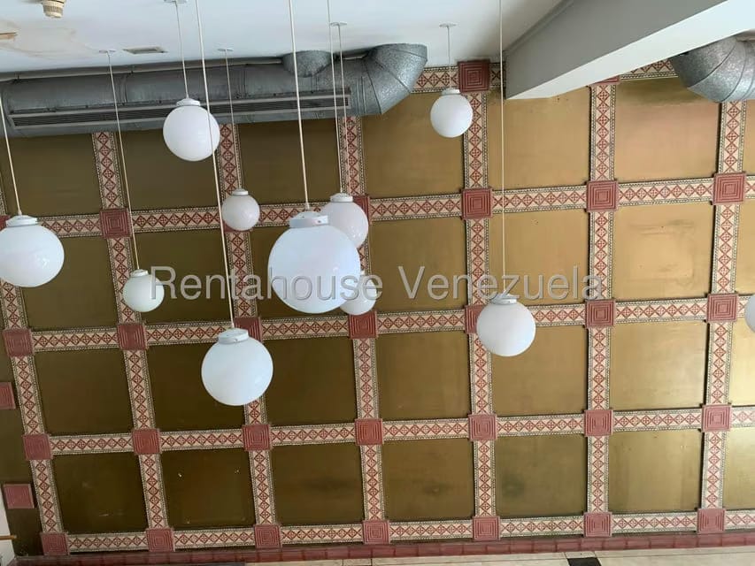 Comercial (Local Comercial) en Venta en La Castellana, Distrito Metropolitano - 5