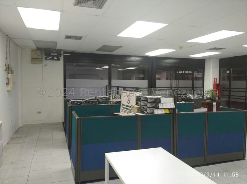 Comercial (Oficina) en Alquiler en Macaracuay, Distrito Metropolitano - 2